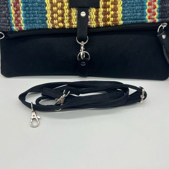 Hand Woven Bag - Picture 2 of 3